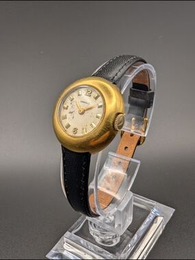 Caravelle Vintage Women's Watch Manual Movement w/ Black Leather Strap - RUNNING